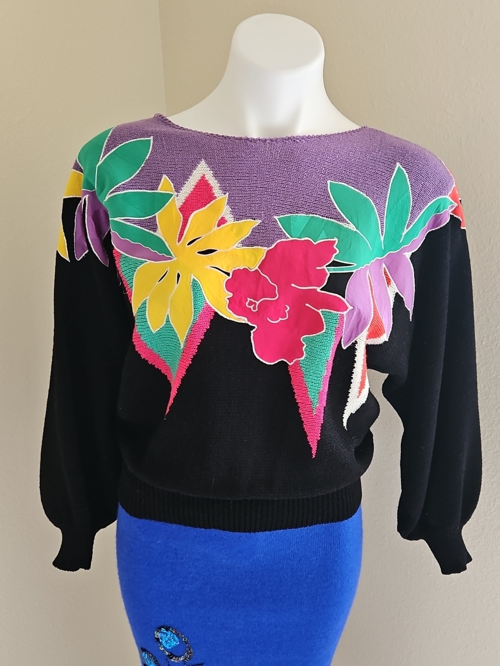 Anne Crimmins UMI Vintage Black Floral Colorblock Women's Sweater Large